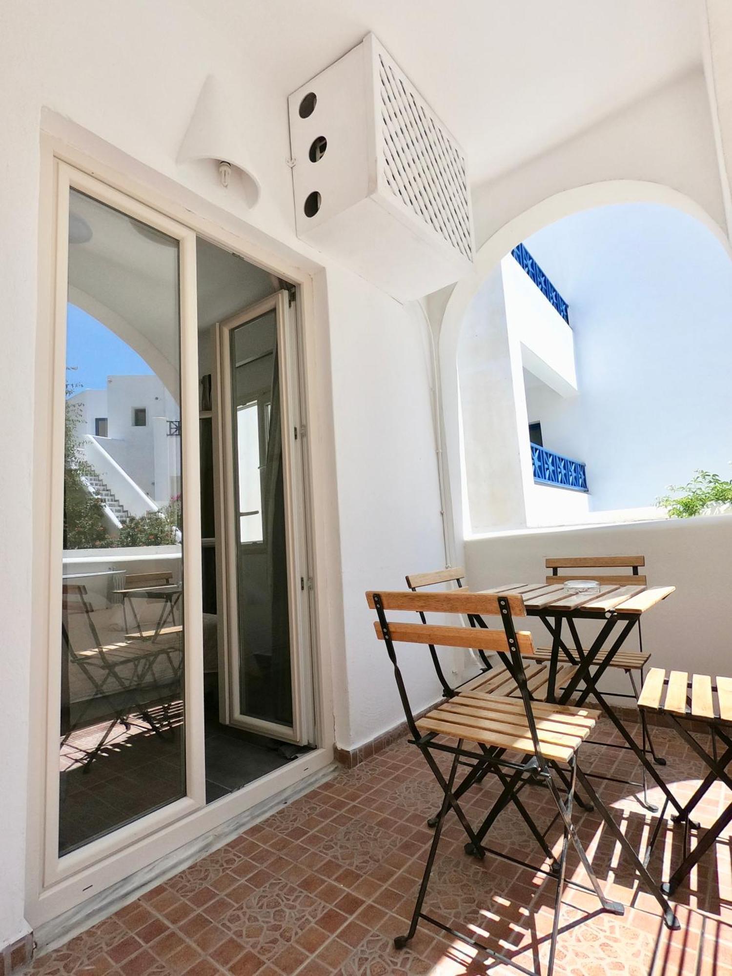Anny Studios Perissa Beach Perissa (Santorini) Exterior foto