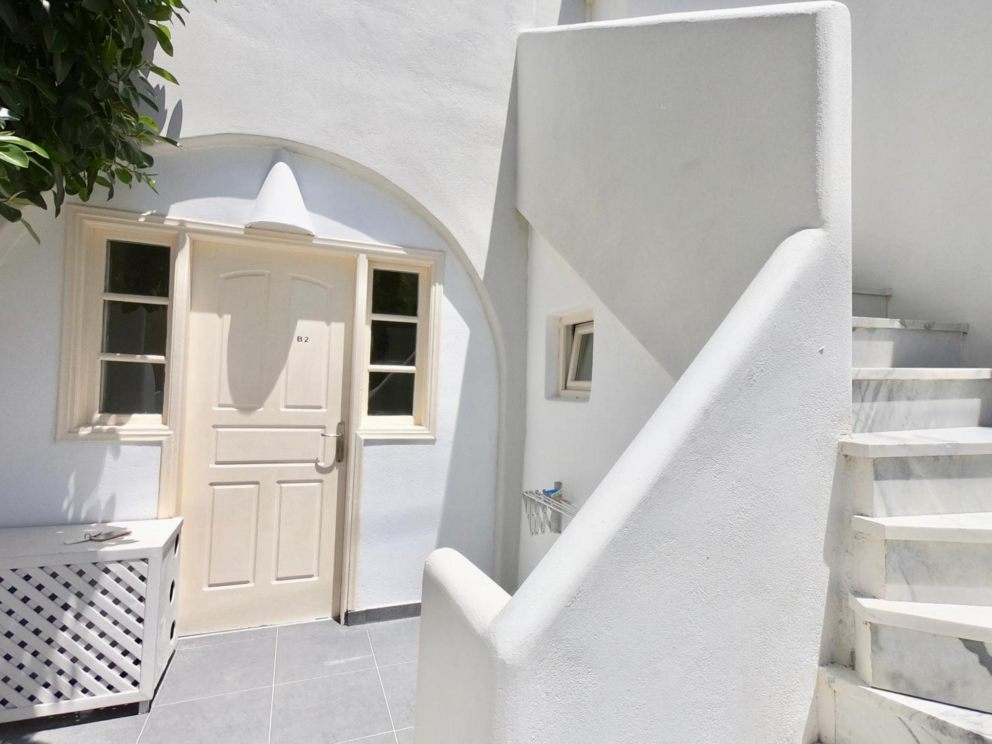 Anny Studios Perissa Beach Perissa (Santorini) Exterior foto